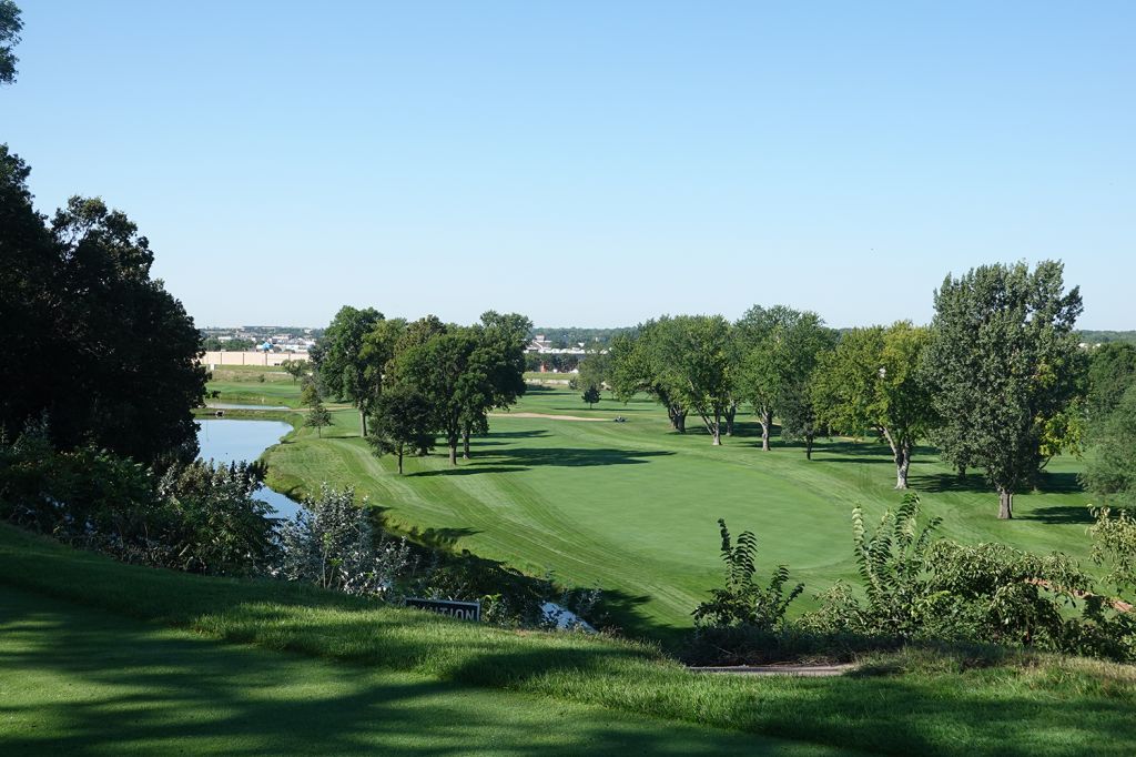 Minnehaha Country Club